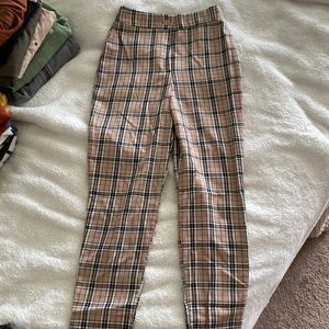 Plaid cropped pants